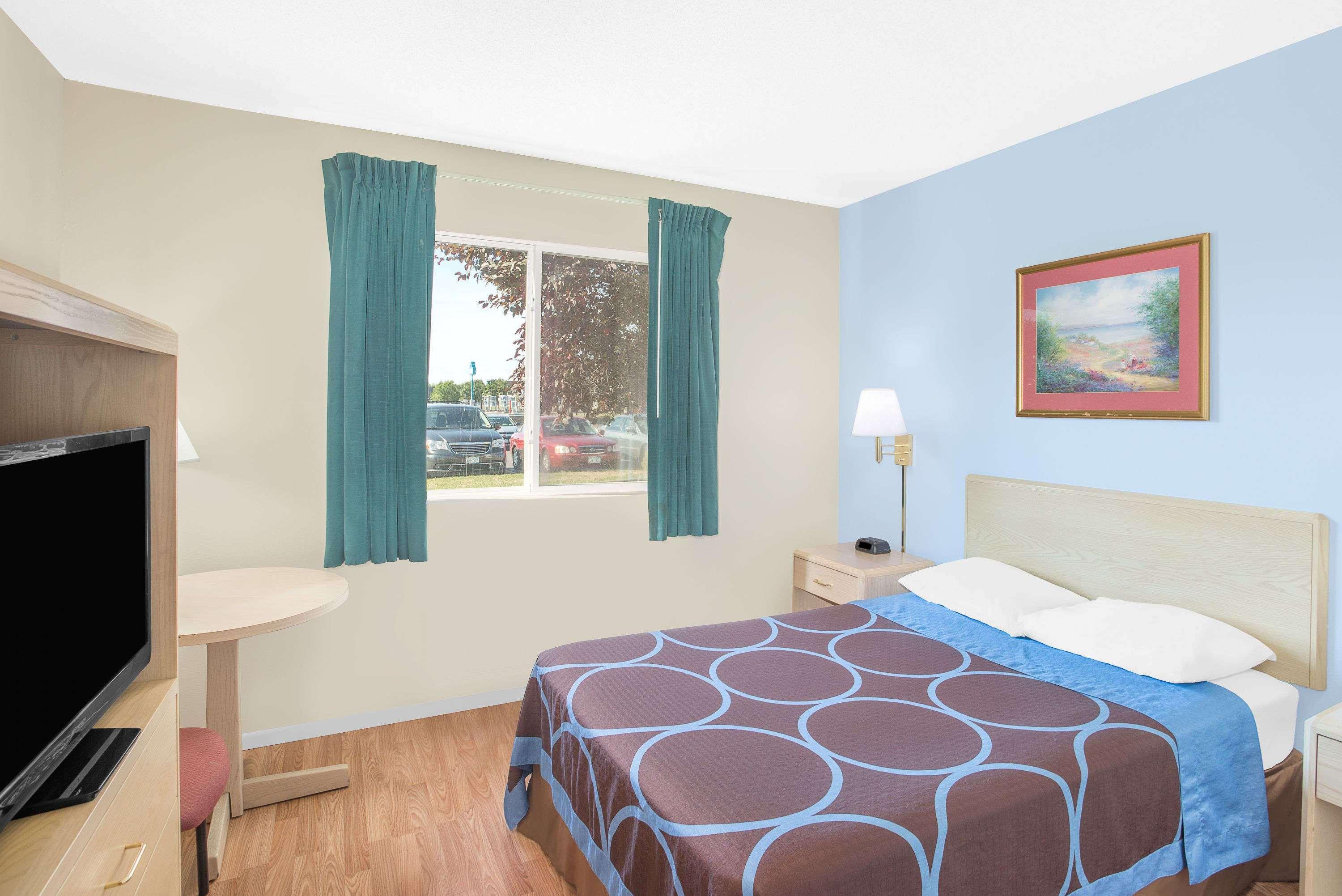 Super 8 By Wyndham Canandaigua Buitenkant foto